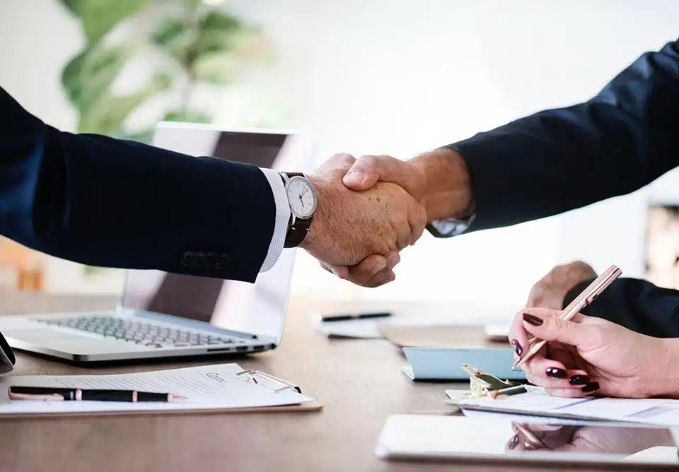 Contratação de consórcio de empresas Contratação de consórcio de empresas