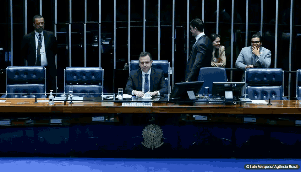 Câmara deve retomar nesta semana a votação do segundo projeto da reforma tributária