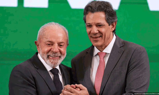 Presidente sanciona lei que amplia isenção do Imposto de Renda para quem ganha até R$ 5 mil