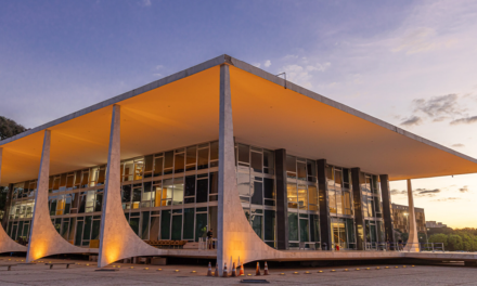STF suspende julgamento sobre ICMS presumido no PIS/Cofins após sustentações